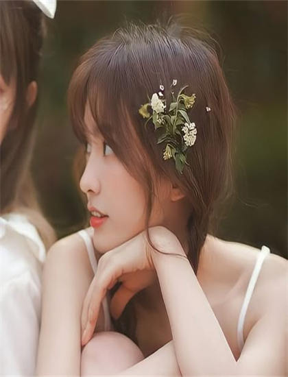 观影秘籍：《我们的宿舍》的理解象征意义与隐喻手法 助你获得专业视角