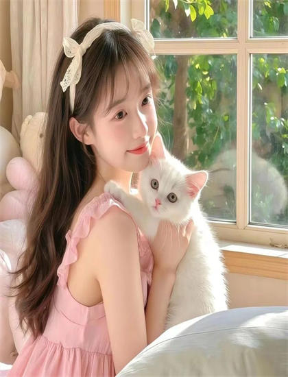 《新玫瑰陷入火焰里》不同结局版本比较深刻反思的：导演剪辑版差异分析